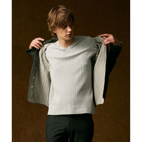 [^ԁFHSJLGA0103]y2WAYzo[VuVcubNXƏi𗼗Ay\AE^[Vcv߃|Cg\ňقȂ2̕\y߂郊o[Vudl\͖ñRbgfjVu[A̓XgCvBdD\12p^[̒Ȃ\łBAbvf[gꂽ܃fUCƃ|PbgfBe[܂ɂ̓C[A`̒݁Bhbg{^ŌyȒEHDƂĂ􂵂܂B߂̃VGbgŃbNXAbvŜ̃{fBVGbgɒASn̗ǂǋBi􂢂ŃBe[WCNȕoĂ܂BfނɂăRbgfj̖nVu[ƃXgCvdDŎdĂngpBi􂢉HɂAȂꂽBe[WƏ_炩ȒSnĂ܂BfUCɂĕ\ňقȂ\A܂̌`݂ɕς郏C[Bhbg{^dlŉHDd˒X[YɁBH~̋C߂ɂœKȎpƃfUC˔1łB@\o[Vudl2ʂ̒Ȃ\C[܂ŕ\݂ɃAWhbg{^ŌyȒEƉHDΉi􂢂ŃBe[WCNȕȂ̃|Cg1ŃVcƂĂAHDƂĂBfj`mpƍ킹JWAX^CAꂢ߂̃{gXƂ̃R[fBl[g܂ŕLΉ܂ByӎzTCY͖ڈłBƖʂ̊ɂAƐFقȂꍇ܂B