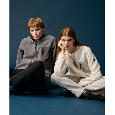 [^ԁFPP1HGW0655]yy/\tg/C[W[PAz\tg_{[jbgpcuyĂƂA₷KRtH[gpcv߃|Cgĉ݂\tgȃ_{[jbgfގgpyʂłƂƊ炩ȎłBC[W[PAɗDVɂȂɂ₷gɕ֗Ȉ₷Ă܂BnJ[͍Đ@ۂuh炩ȔGɗD[fނŁAzKłBWJ[i003O[n/075lCr[nj͓ƓȐF\Qgp2F̎DȂ[݂镗BfނɂĖnƃWJ[őgقȂAn͖ȂɍĐ[aBW͔Qɂ镡GȐFBEGXgɃW̍@fނANZgɎgpĂ܂BfUCɂĂ߂̃VGbgŁARtH[gȐSnBVvŕLX^Cɍ킹₷pcłB@\yʂłƂ肵_{[jbgfރVɂȂɂ₷C[W[PAz̍Đ@ۍainJ[jƓȃWJ[̔Q\Ȃ̃|CgPiR[f͂Afނ̃p[JXEFbgƂ̃ZbgAbv߁BfރACe\tg_{[jbgp[J\tg_{[jbgvI[o[yӎzTCY͖ڈłBƖʊɂƐFقȂꍇ܂B