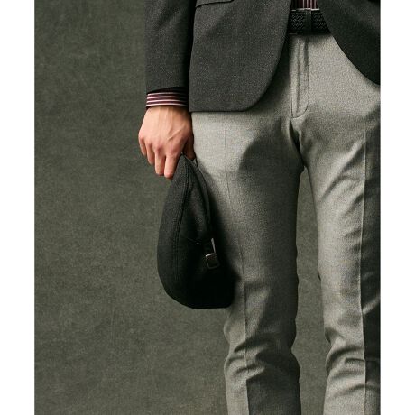 [^ԁFHT1KGW0111]GAl W[W[n`OuKȃXgb`fނŏiɎdグNVbNn`Ov߃|CgXgb`ƃLbNobNɗDꂽW[W[fޏ_炩Lk̍fނx[XɁA[݂̂郁W̃I[o[vg{Ă܂BԂ`x[Xn̐FFɐ[݂vXvgł͕\łȂGȕBOV[Y\tgȕɉǔG肪DKɂȂ܂BNVbNŃX}[gȃfUCǂȃX^Cɂ݂₷AR[fBl[g߂iȃn`OłBTCY\ŃtBbgRfނɂăW[W[fނɃI[o[vg{Ǝ̐nŁAKȐLkƏiȌڂ𗼗Ă܂BfUCɂăNVbNȃtHx[XɁAꂽW̕\vXBX}[gȈۂ̃n`OXłBfރACeGAlWPbgGAlpcGAlxXg@\Xgb`ELbNobN̍W[W[fސ[݂̂郁WI[o[vgTCY\ŃtBbgRȂ̃|CgJWA炫ꂢ߂܂őlȃX^CɑΉBVvȂ瑶݊̂ANZgƂĊ􂵂܂ByӎzTCY͖ڈłBƖʊɂFƈقȂꍇ܂B