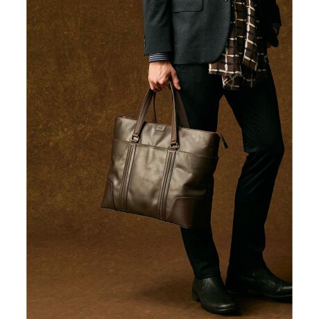 JOSEPH ABBOUD 日本上陸30周年・牛革/軽量】オイルドレザートート