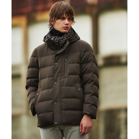 [^ԁFJRJLGW0453]y/t[hOzCgm_E u]㎿E[ƍ@\fނDȂK_E߃|CgE[̖LȕƁA@\fނ̉K𗼗܂B^ꂵɂAVGbg𒷂y݂܂ByʁAAh@\ŁAlXȓVV[ɑΉ܂Bt[h̒EňۂςAȂ̕L܂BfނɂẴ_Eu]́A㎿ȃE[ƁADꂽXgb`SOLOTEX UNIFIЂ́uREPREVEvTCN|GXeuhuCgm_EvgpĂ܂BSOLOTEX UNIFIЂ̃|GXéAʓIȃ|E^ɔׂČ`ԉ񕜗͂Ap̕GǏ^iLсj}AԂ𒷂ۂ܂B܂AE[Ƃ̑ɗǂAVRfނȂł݂͂̉╗𑹂ȂƂȂAKȒSnĂ܂BɔzTCN|GXeꕔɎgpĂ_łBfUCɂăt[hO\ȃV[g̃_Eu]łBt[h̓t@Xi[łȂA݌Ɏ[ă}WbNe[vŌŒłHv{ĂAOۂ݌ƌAtȒPŔdオɂȂ܂BɂAJWAȑAt[hOꂢ߂ȃX^C܂ŁALȂy݂܂BɁA̓ɂ́uXg[VbgJtv𓋍ڂĂA₽N̂hAgƃL[v܂B@\ƃfUC˔AJOSEPH ABBOUD炵ꒅłB@\ h yʐ `ԉ񕜐 t[hEhȂ̃|Cgt[htăJWAȑɁAt[hOăVcjbgƍ킹΁ArWlXV[ł̃AE^[ƂĂ􂵂܂BLR[fBl[gɑΉAiȑl̃JWAX^Co܂Byӎz TCY͖ڈłB ƖʊɂƐFقȂꍇ܂B