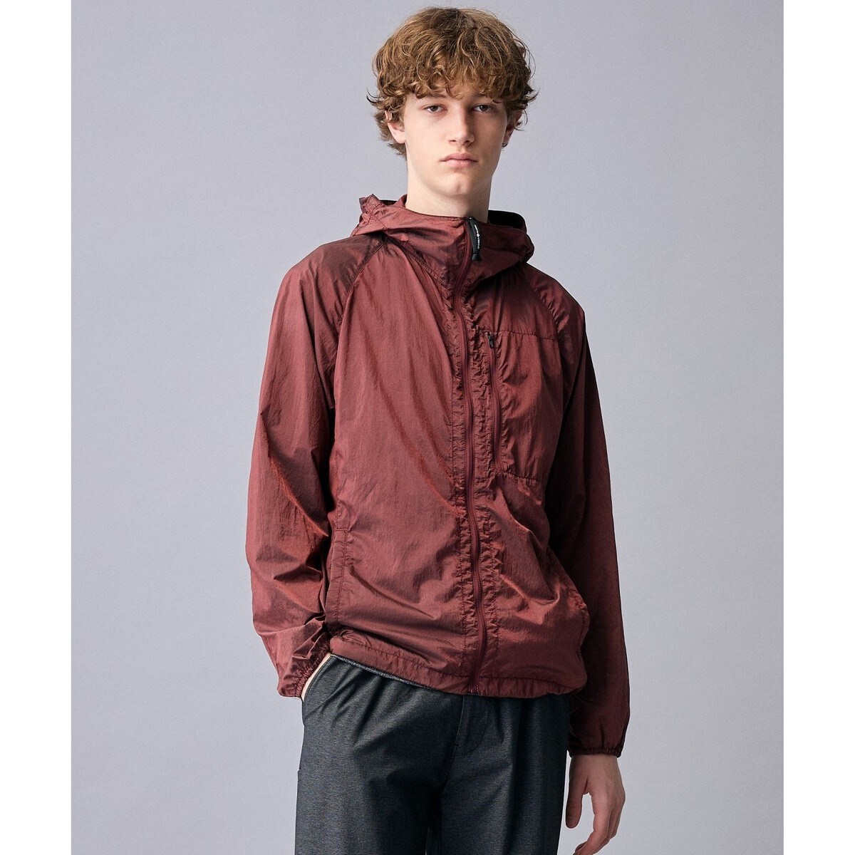 【軽量/ECO撥水/ポケッタブル】ヴィンテージナイロンシャンブレーパーカー