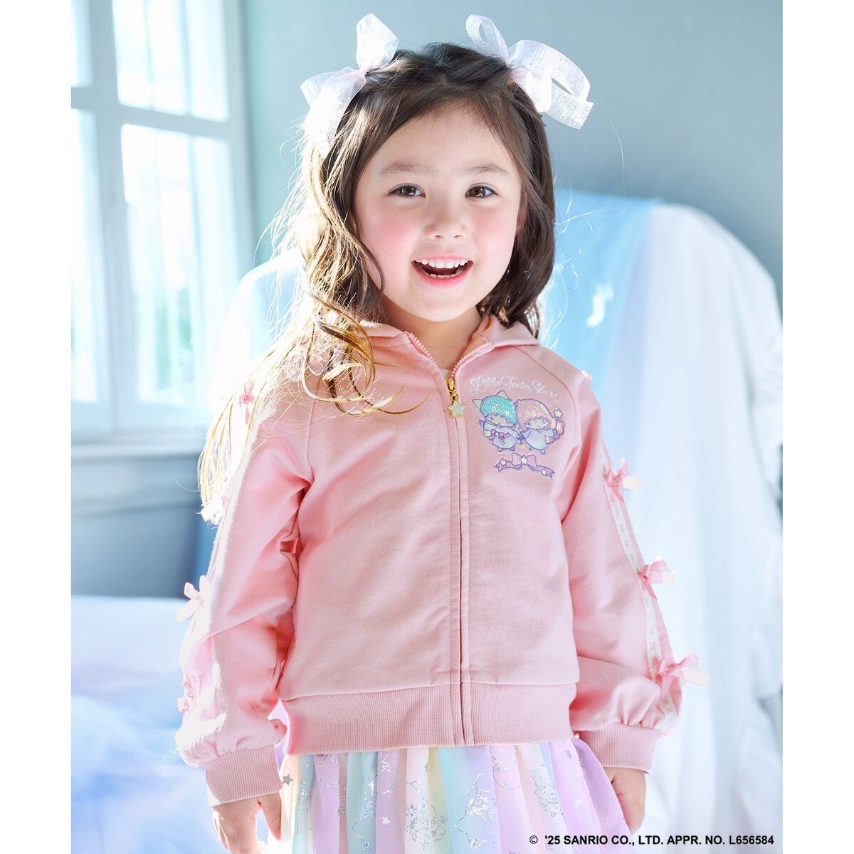 any FAM× リトルツインスターズ 】キキ＆ララ 刺繍パーカー | エニィ
