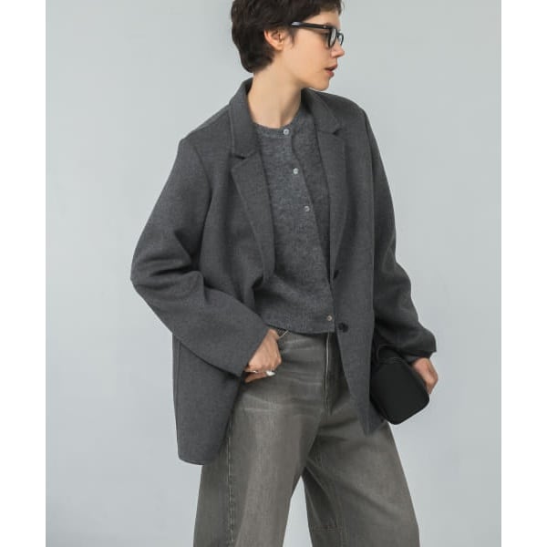 URBAN RESEARCH（アーバンリサーチ）の「ベーシックVネック
