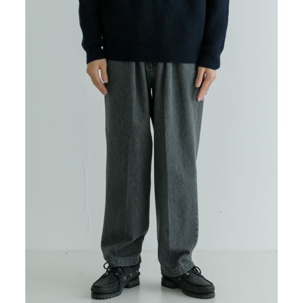 FARAH Two Tuck Wide Tapered Pants | アーバンリサーチ(URBAN RESEARCH) | マルイウェブチャネル