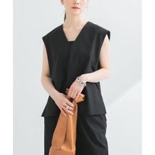 リネン混Vネックブラウス
