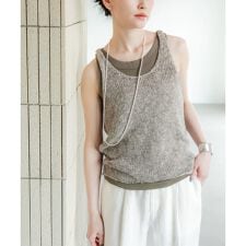 リネン混ノースリーブニット