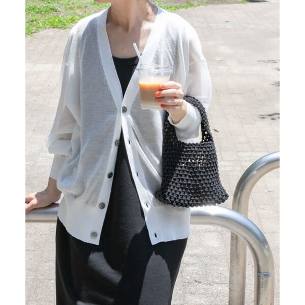 一部WEB限定カラー』『洗濯可』FORK&SPOON LEVITA V-NECK
