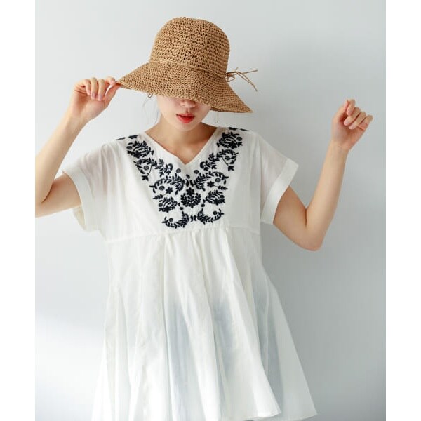 23区 - 【美品】23区 Vネック チュニックブラウス 長袖 袖タック 40 23区 Vネック チュニックブラウス 長袖 袖タック 40