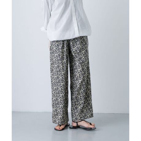 かぐれ 新品 コットン 小花柄 イージーパンツ 薄手 ワイドパンツ 2025  