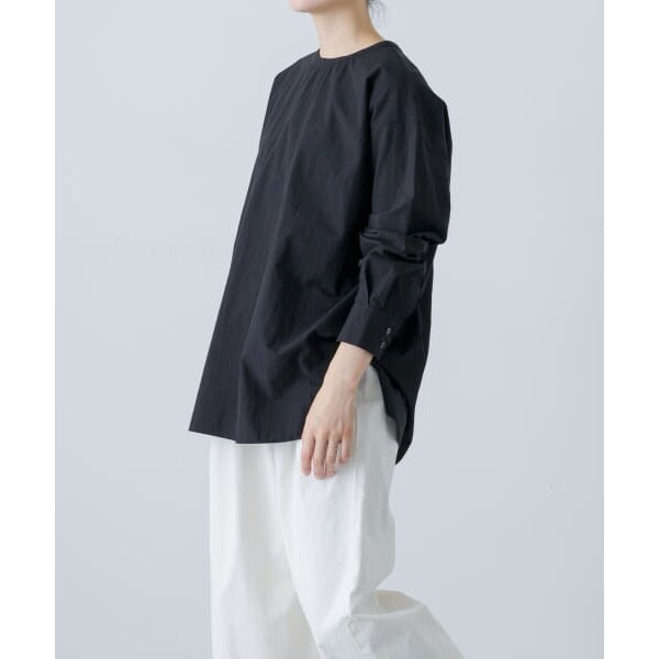 新品タグ付き かぐれ リネン半袖クルーネックプルオーバー BLACK かぐれ（カグレ）の「リネン半袖クルーネックプルオーバー（T