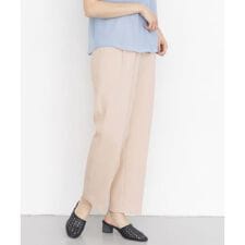タックテーパードパンツ
