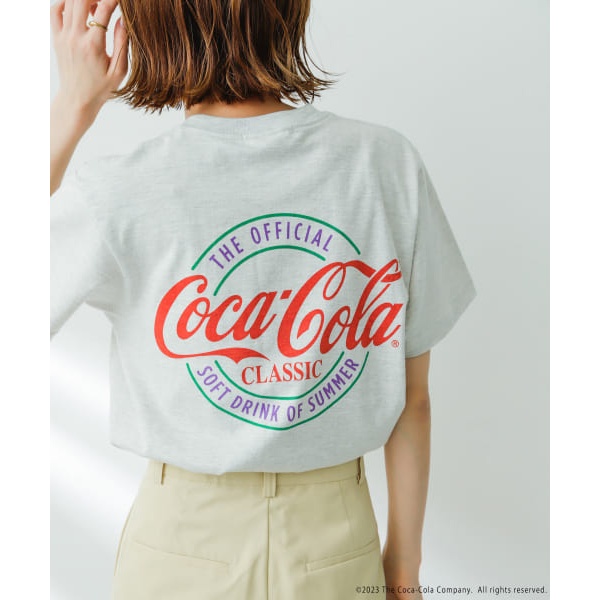 別注』“Coca-Cola” SENSE OF PLACE グラフィックTシャツ