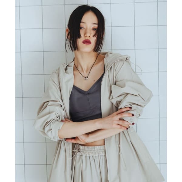 UR TECH DRYLUXE』リネンライクバックデザインジレ | センスオブ