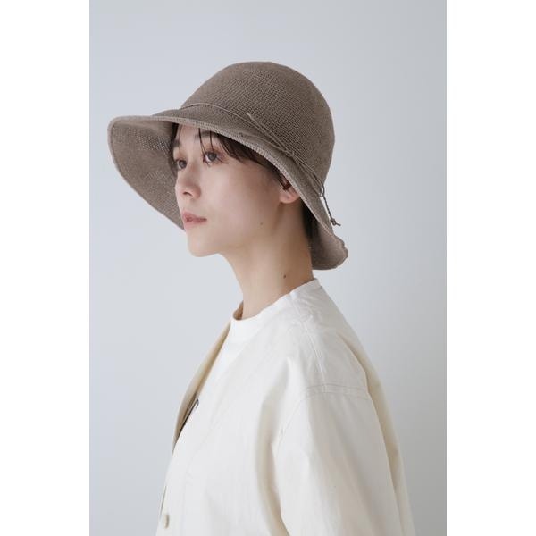 [}C]nbg/q[}E[}ihuman womanj J