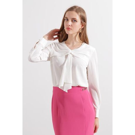 [^ԁF0315110306]{[̂^ClbNV_ȃ{EuEX^CvBtgɃXJ[t̂悤Ɍ񂾃fUCŁAɍ킹ėhꓮy₩ȃuEXB{fB̃VGbg̓RpNgȂ̂ŃWPbg̃Ci[ƂĂg₷TCYłByfސzgAZe[gƃXgb`̂|GXe킹鎖ŁAVN̗lȂӂ݂ƕfނłBC[W[PAłɂȂɂA򊴂ɏiȑfނłByizԂĒp^Xgb`^nȂ^Ȃ|n^Ȃ|^Ȃ|ň^|Lk^Ȃ|VGbg^X^_[h