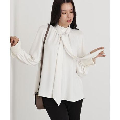 [^ԁF0315210103]}bgȕ\ʊiɉfTeuEXBlbNC̃^bNh[vGKgȕ\A傫߂̃{E^CiO\j⑳̃VM[JtX؂₩ȈۂY܂B{E^C̓V[ɍ킹ăAWłA؂₩ɂVvɂȂy߂̂́BƂ`jbNVGbgŁApcƂ̃R[fBl[g͂AICXJ[gƍ킹X^CO߁B؂₩ȃV[ɂ҂̈ꒅłByfސz悢Ƃ݂ƗAȂƂ̃TefށB肷ȂT߂ȃ}bgȕ\ʊŁAiȈۂ^܂ByizXgb`^nȂ^܃t@Xi[^O\z{t^Ȃ|n^Ȃ|^Ȃ|ň^|Lk^Ȃ|VGbg^X^_[h