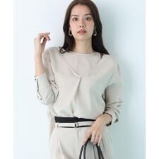 ダブルサテンレイヤードブラウス