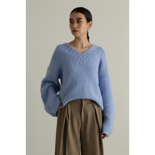 美品♡ジルスチュアート♡ブークレVネックプルオーバー ブークレVネックプルオーバー | ジル スチュアート(JILL STUART