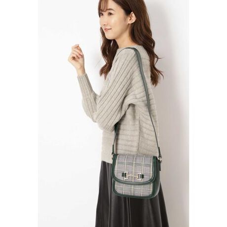 Very Oggi 掲載 ビットフラップクロスボディバッグ ナチュラルビューティーベーシック Natural Beauty Basic ファッション通販 マルイウェブチャネル Ca000 074 22 01