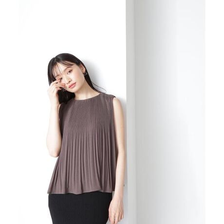 楊柳プリーツノースリーブブラウス23AW | ナチュラルビューティー 