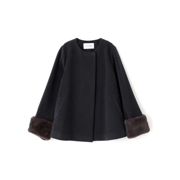 NATURAL BEAUTY BASIC　フェイクファースリーブハーフコート フェイクファースリーブハーフコート 24AW | ナチュラル