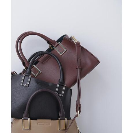 [^ԁF0175281703]nht̃XNGAۓIȉ^Cṽg[gobOłB̓{fBƓF̎HōoB{fB̓Roin̒fʁjƃCi[J[AJ[RrŎdグ鎖ŃX^CÕ|CgɁB{̂3ɕꂨA̓}`肠̂Ń`{bNXȂǂtbgɎ[邱Ƃ\łBobNŒ߉\ȃV_[XgbvtBf̒p摜̏ꍇA̓ɂAۂ̐FƈقȂČ邱Ƃ܂BF́AiP̂̉摜QƂB