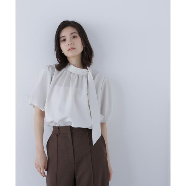 ナチュラルビューティベーシック　レースアップフリルシャーリングブラウス　新品 NATURAL BEAUTY BASIC｜レースアップフリルシャーリングブラウス