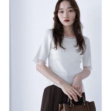 ナチュラルビューティーベーシック(NATURAL BEAUTY BASIC)のシアー切替リブニット