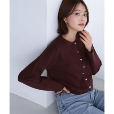 ナチュラルビューティーベーシック(NATURAL BEAUTY BASIC)のハートボタンニットジャケット