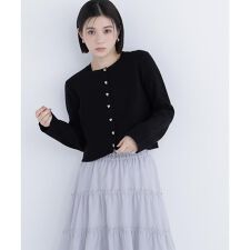 ナチュラルビューティーベーシック(NATURAL BEAUTY BASIC)のハートボタンニットジャケット