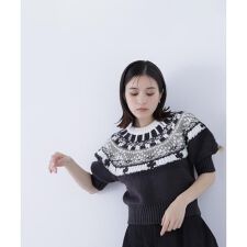 ナチュラルビューティーベーシック(NATURAL BEAUTY BASIC)のノルディックハーフスリーブニット