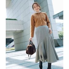 ナチュラルビューティーベーシック(NATURAL BEAUTY BASIC)のエンブレムボタンニットジャケット