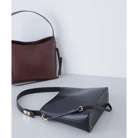 [^ԁF0175282812]OZ[̃}nb^ChV_[obOAm[gp\RA4TCYɎ[łfUCɃAbvf[gInh̃^[~j}@\IȃV_[obOłBOł郍OV_[tŁANX{fB\B܂AOV_[gpɂ̓V[gnh̃^[OAnhZp[gƁAobO̒Ɏ[ł̂ŎזɂȂȂ̂A4TCY[łXbLƂfUCŎtHȂ_炩A|ɏeɂނ̂ŁAdV[ɂg₷߂łBf̒p摜̏ꍇA̓ɂAۂ̐FƈقȂČ邱Ƃ܂BF́AiP̂̉摜QƂB