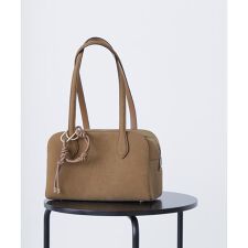 ナチュラルビューティーベーシック(NATURAL BEAUTY BASIC)のチャームデコラボストンバッグ