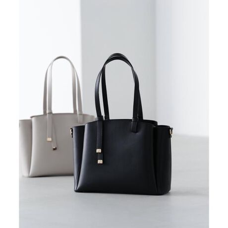 [^ԁF0175281903]yʂȃ_utFCX̃tFCNU[gpg[gobOłBÂ}CȂ{fBe[AItBXV[ɂ҂ȃfUCB3ɕꂽŁAA4TCY̏ނm[gp\R̎[͂dpƎ̎d\łB̎[̓t@Xi[łƕ邱ƂoAhƖʂSB}`肠̂łٓEH[^[{gȂǂ[ł܂Bf̒p摜̏ꍇA̓ɂAۂ̐FƈقȂČ邱Ƃ܂BF́AiP̂̉摜QƂB