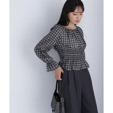 ナチュラルビューティーベーシック(NATURAL BEAUTY BASIC)のチェックペプラムブラウス
