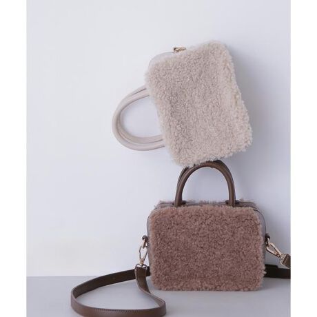 [^ԁF0175282900]邭J[tFCNt@[|Cg̃{bNX^nhobOBƃt@Xi[JłAgJo[܂Bt̃V_[ŃNX{fBo܂Bf̒p摜̏ꍇA̓ɂAۂ̐FƈقȂČ邱Ƃ܂BF́AiP̂̉摜QƂB