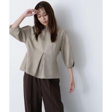 ペプラムフォルムブラウス