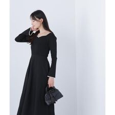 ナチュラルビューティーベーシック(NATURAL BEAUTY BASIC)のバイカラーハートネックニットワンピース