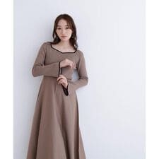 ナチュラルビューティーベーシック(NATURAL BEAUTY BASIC)のバイカラーハートネックニットワンピース