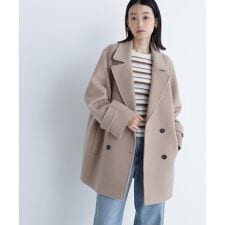 ナチュラルビューティーベーシック(NATURAL BEAUTY BASIC)のダブルブレストフォルムミドルコート