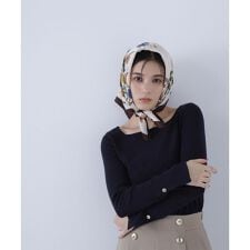 総針ベーシックシリーズ スクエアネックニット