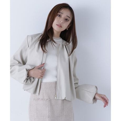 [^ԁF0175255912]ƐɃMU[ꂽo[fUC̃u]B݂ɂ^bNMU[邱ƂőދȂfUCɁBtHȂA̓ZbgCŏ㔼gRpNgɌĂ̂Œʋ΃V[ɂĂ܂Bfށ_炩y@vgpB\ʂ̓n[hʋ΂ɂgfފłBڍׁdlEOt@Xi[nEȂEȂ ^ EȂ ^ LkEȂňEʁf̒p摜̏ꍇA̓ɂAۂ̐FƈقȂČ邱Ƃ܂BF́AiP̂̉摜QƂB