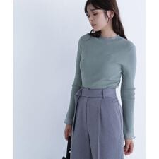 ナチュラルビューティーベーシック(NATURAL BEAUTY BASIC)の“さりげな”シアースリーブニット
