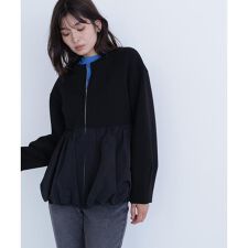 ナチュラルビューティーベーシック(NATURAL BEAUTY BASIC)のダンボールドッキングペプラムブルゾン