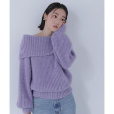 ナチュラルビューティーベーシック(NATURAL BEAUTY BASIC)のヘアリーラメオフショルニット