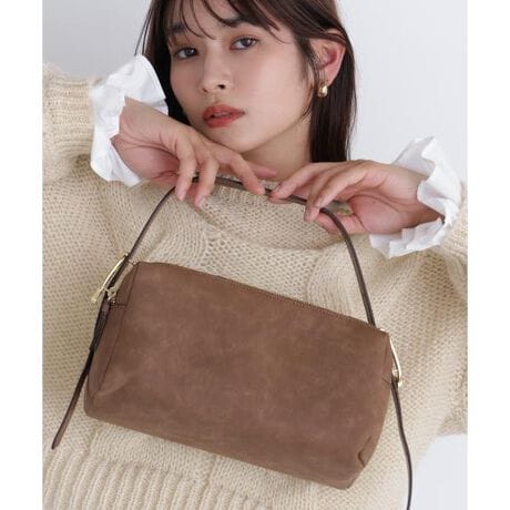 [^ԁF0175282003]X^CbVȌڂƎp˔X}[gobOB2̎[Xy[Xו蕪̂ŁAqɂȂ肪ȏɎo₷fUCłB̓J[ĥ܂ܓJ[hi}`Ɏg郁bV|PbgtĂ̂Œgn܂BfUC̓~j}ȂAR[fBl[gɎ邾łȂꊴ܂Bgh̃kobN̑fފ́ALC߂⃂[hAꂽlX^Cɂ҂ȃfUCłBf̒p摜̏ꍇA̓ɂAۂ̐FƈقȂČ邱Ƃ܂BF́AiP̂̉摜QƂB