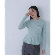 ケーブルペプラムニット