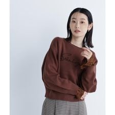 ロゴ刺繍ニット